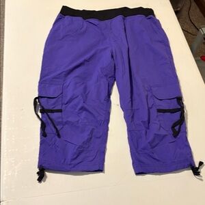 Zumba Purple Cargo Pants with Black Accents Large